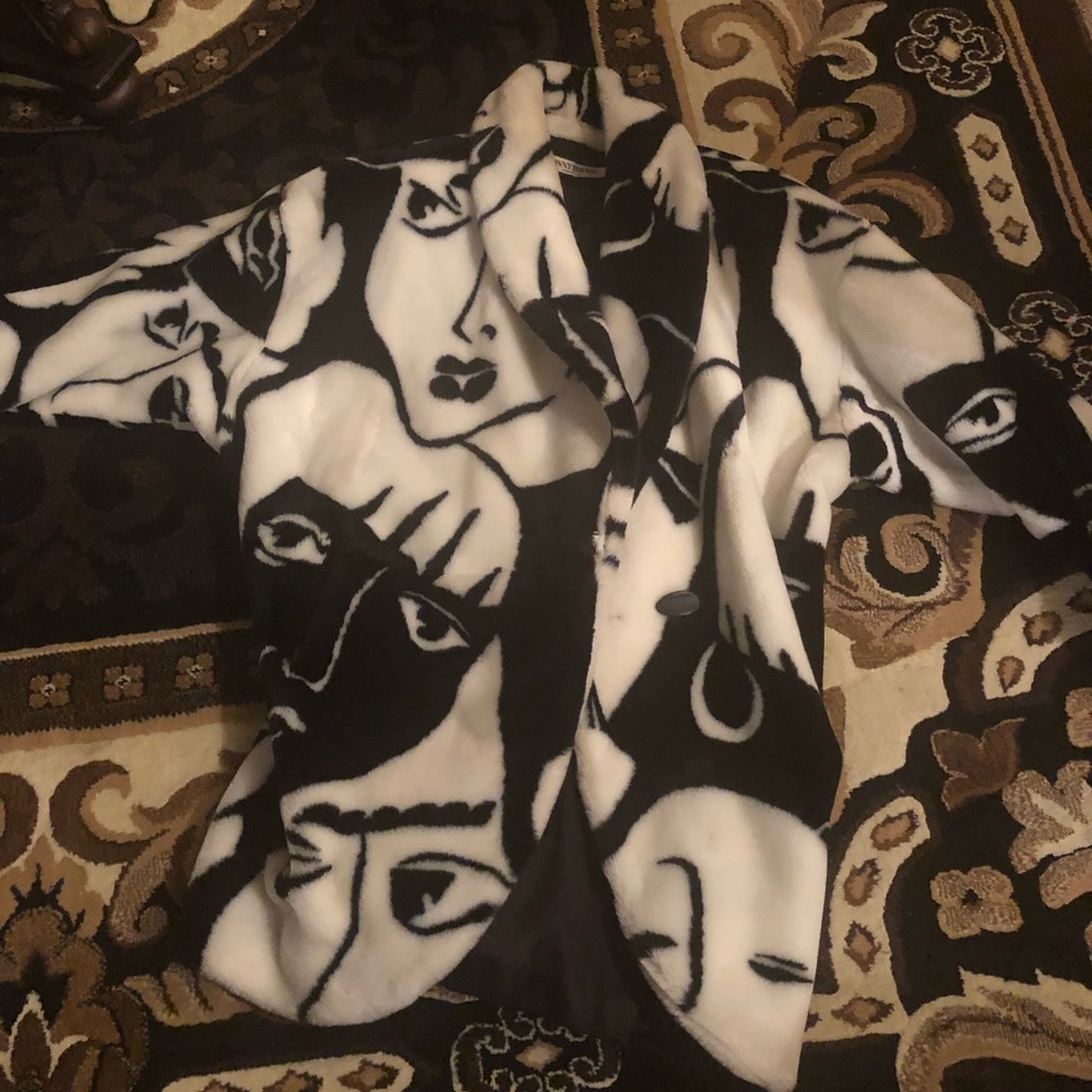 - Donnybrook face coat